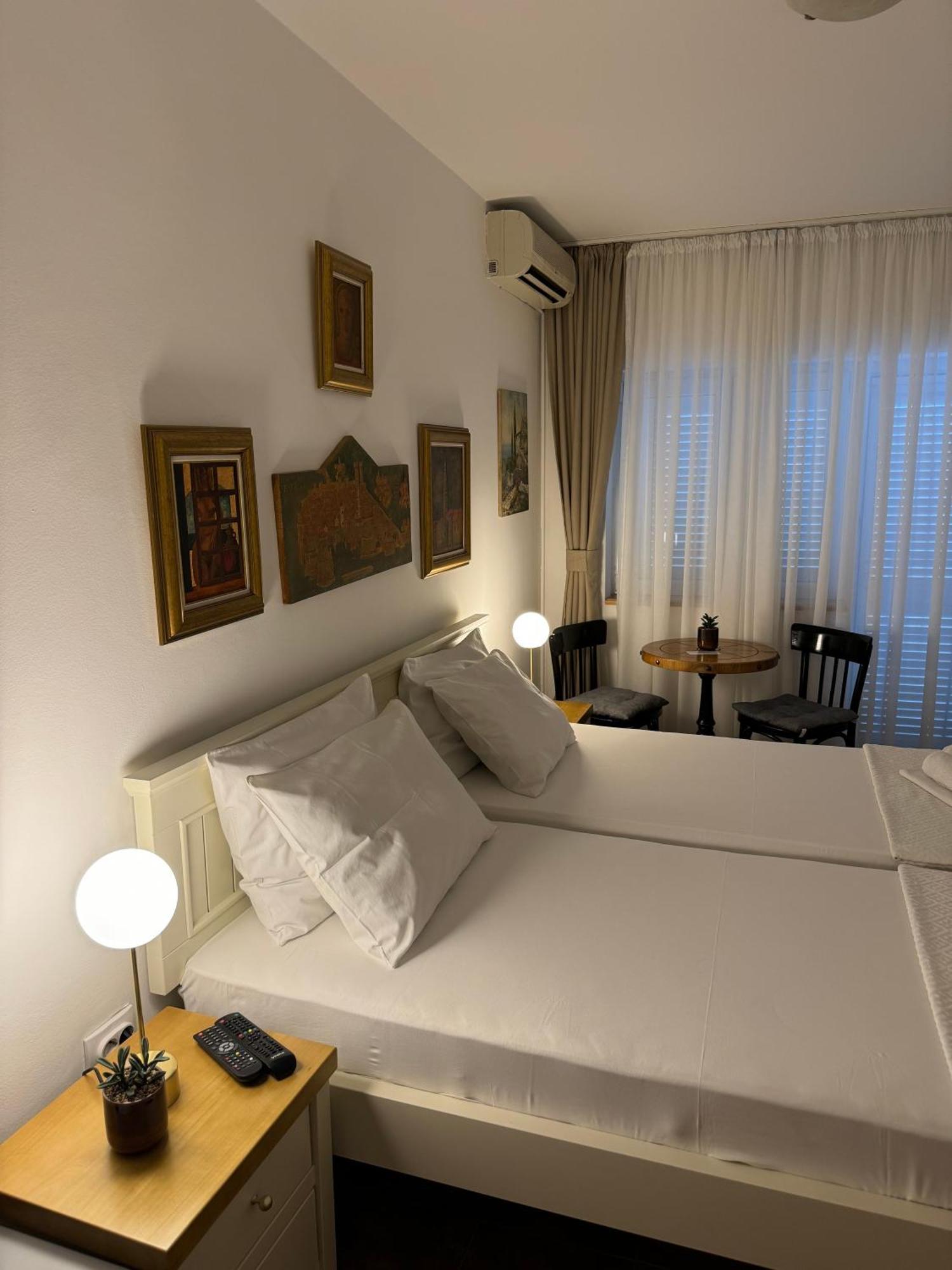 Guest House Amfora بودفا المظهر الخارجي الصورة
