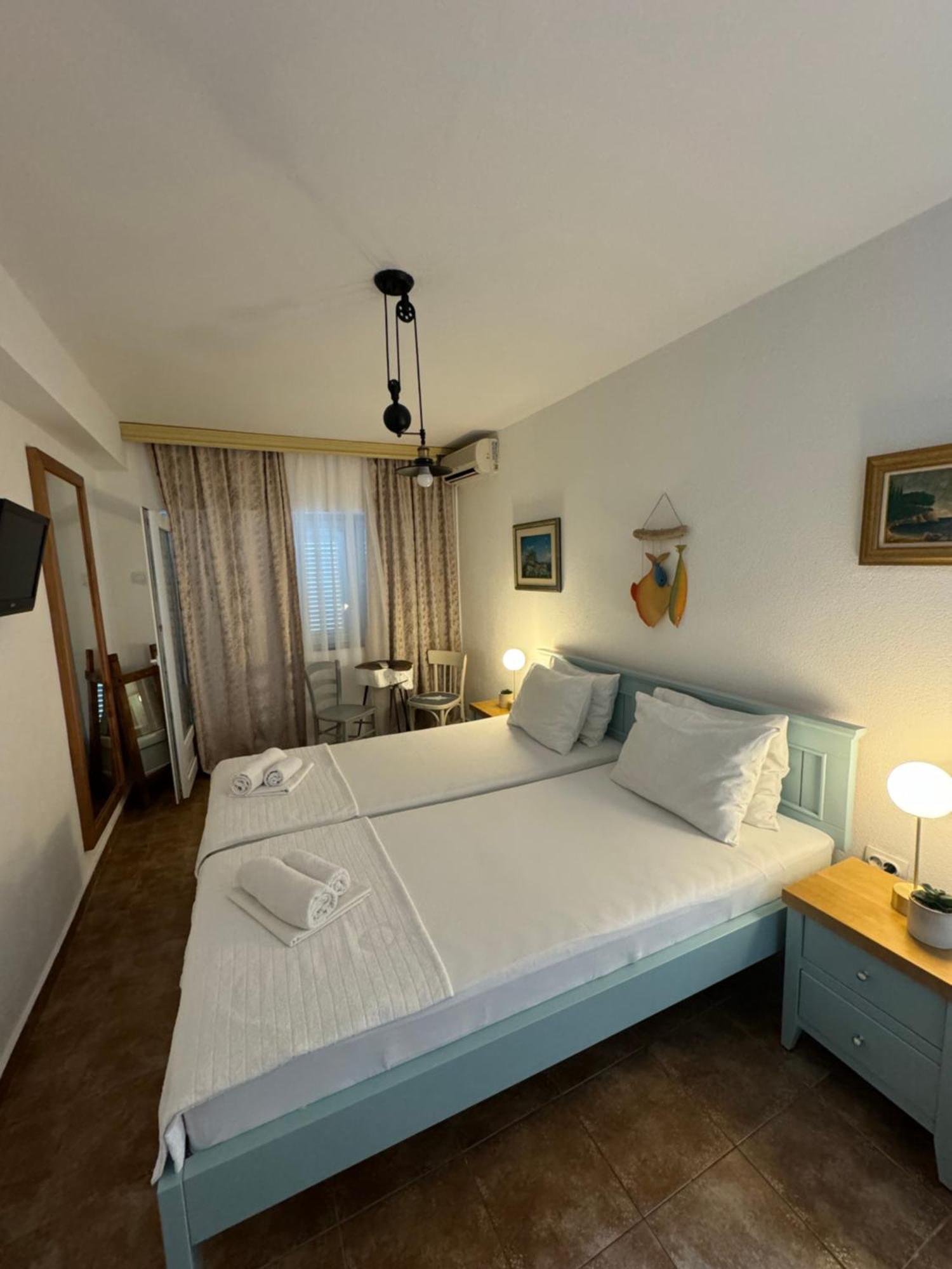 Guest House Amfora بودفا المظهر الخارجي الصورة